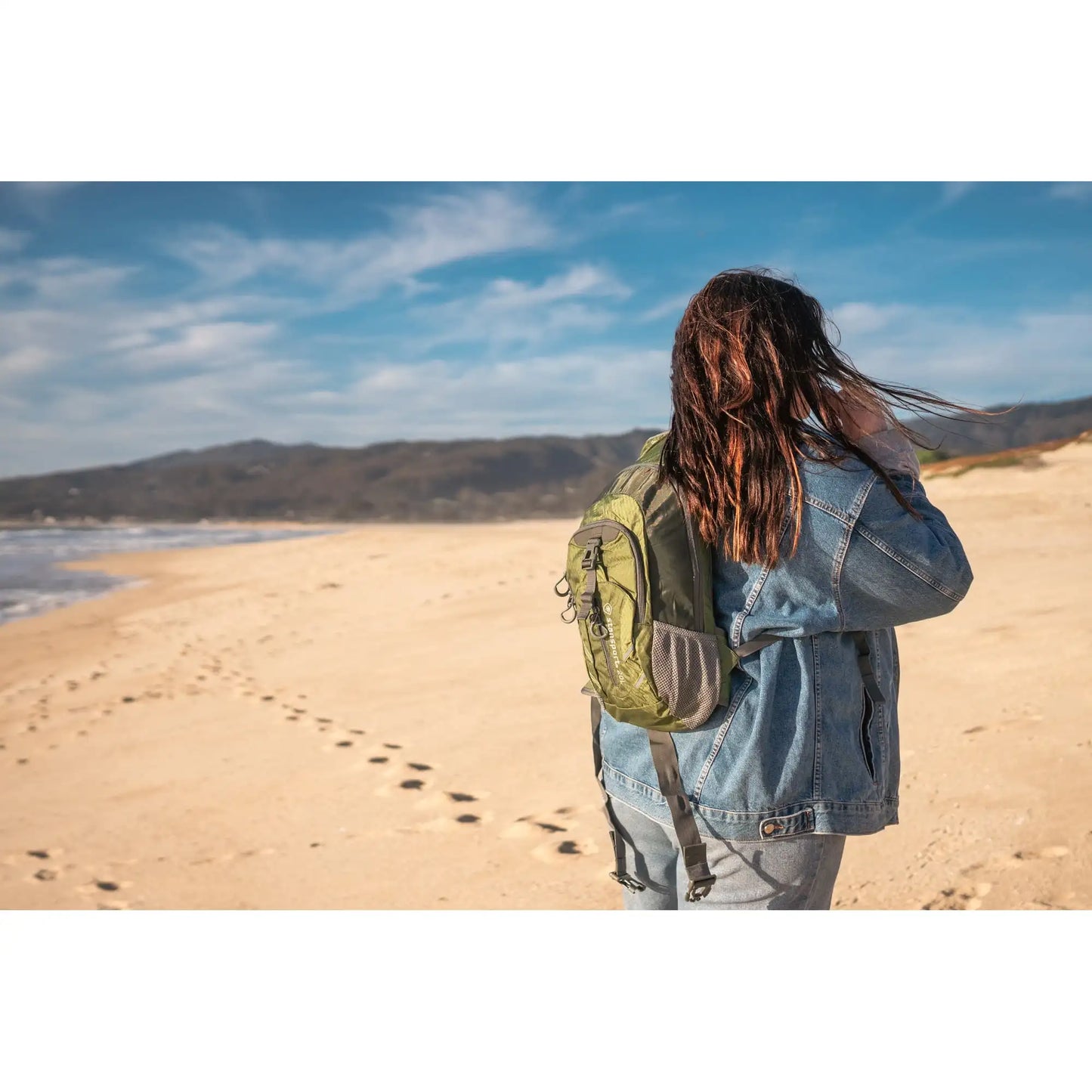 Stansport 20 Liter Hydration Backpack with Adjustable Straps in Olive Green